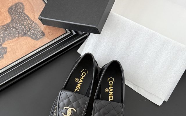 CHANELのその他を予算内で探す前に見る黒のポイント
