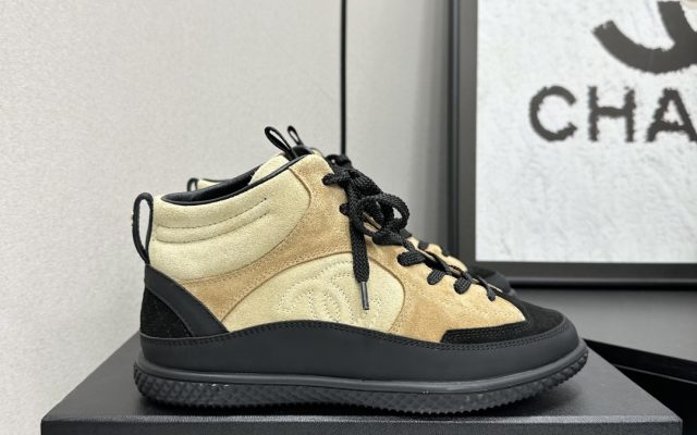 黒系靴を服に合わせるなら見るべき3点