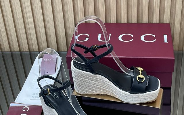 Gucciのサンダルは価格・収納・合わせ方でどう見るか