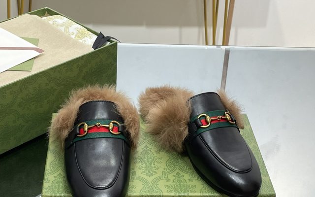 Gucciの靴を予算内で探す前に見るブラックのポイント