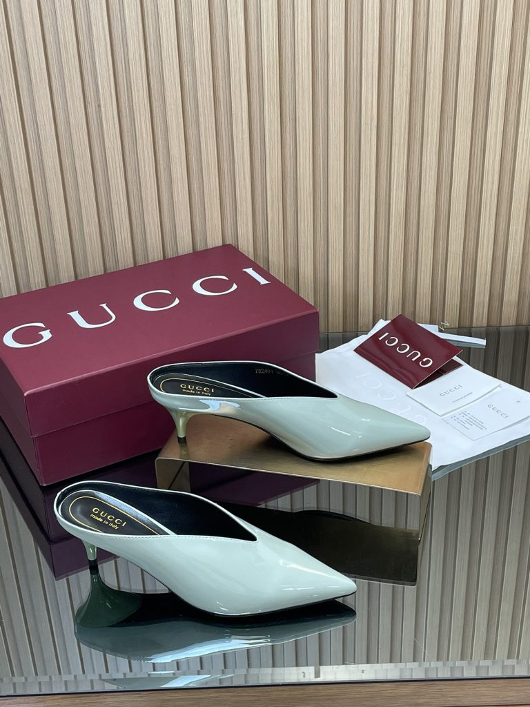 GUCCI グッチ ミラーレットハイヒール シューズ ブラック 全1色｜買い物の日に写真で選び方を確認