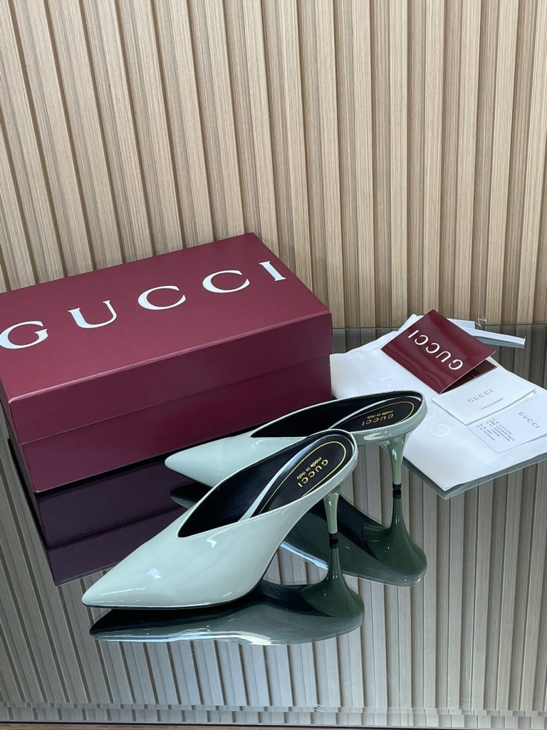 GUCCI グッチ ローファー ポインテッドトゥ レースアップ ブラック 全1色 - 画像 4