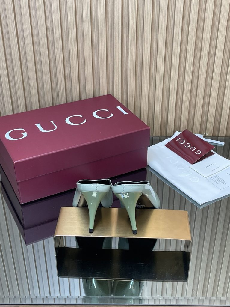 GUCCI グッチ ローファー ポインテッドトゥ レースアップ ブラック 全1色 - 画像 5