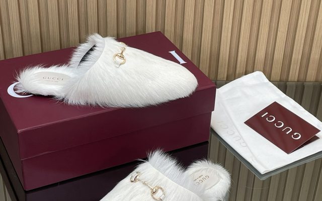 食事会目線で見るGucciの靴の印象