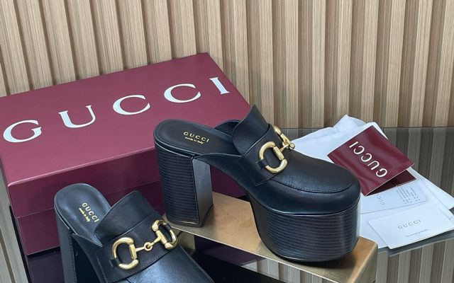 ユニセックスの節約買いに向く靴か写真でチェック