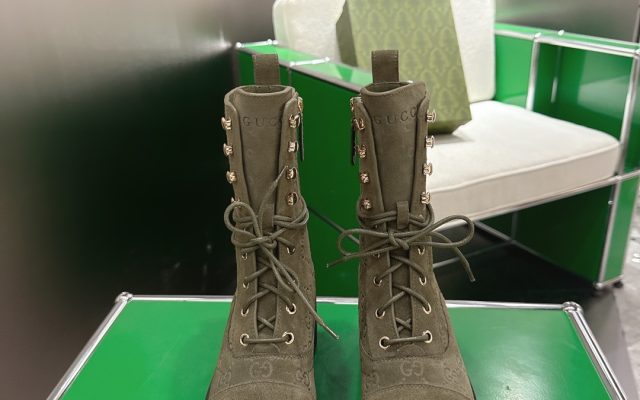 レディースの節約買いに向く靴か写真でチェック