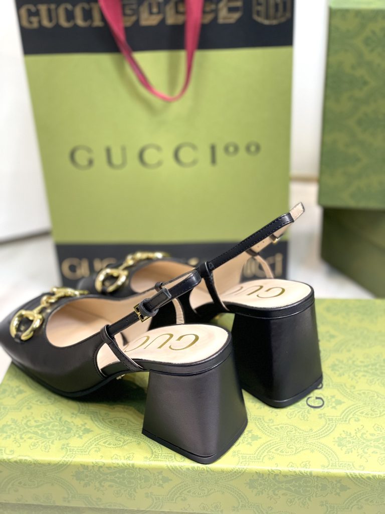 GUCCI グッチ フラットシューズ 本革 軽量 ブラック - 画像 2