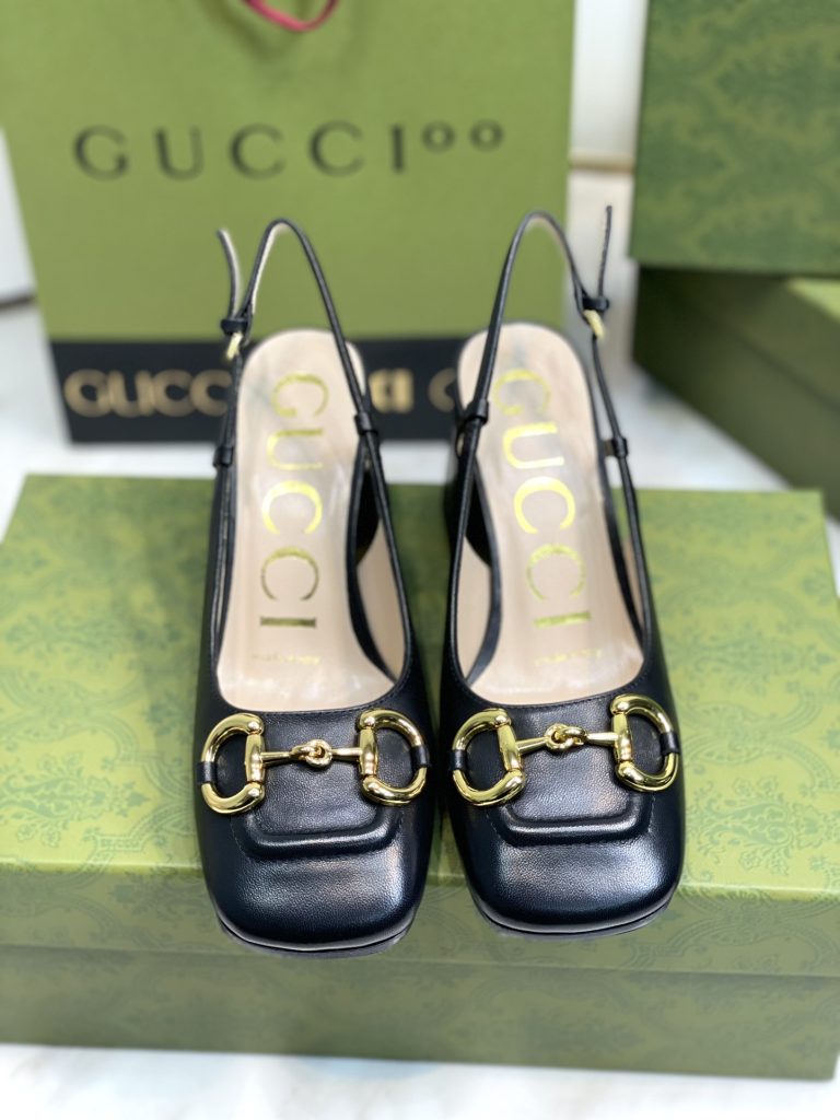 GUCCI グッチ フラットシューズ 本革 軽量 ブラック - 画像 5