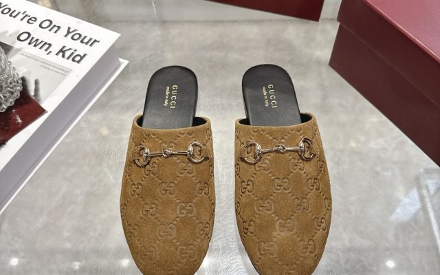 Gucciのその他を予算内で探す前に見るブラックのポイント