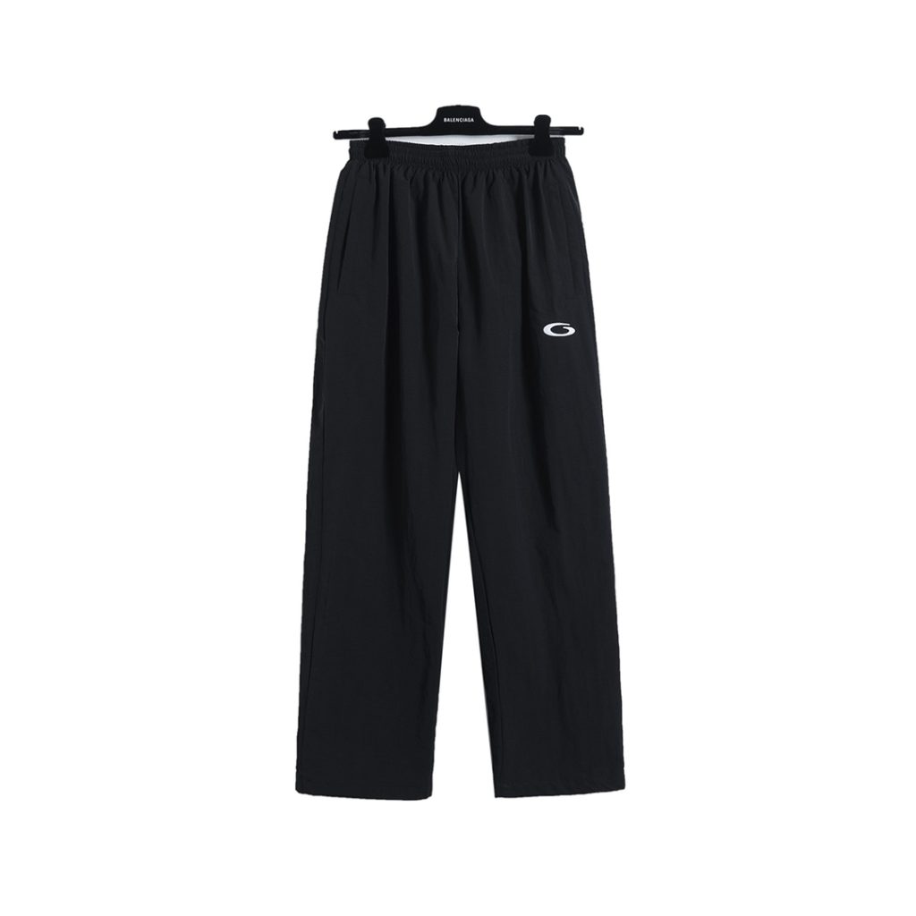 BALENCIAGA バレンシアガ フラットパンツ 撥水 通勤 全3色｜休日に使いやすいファッションアイテムを写真で確認