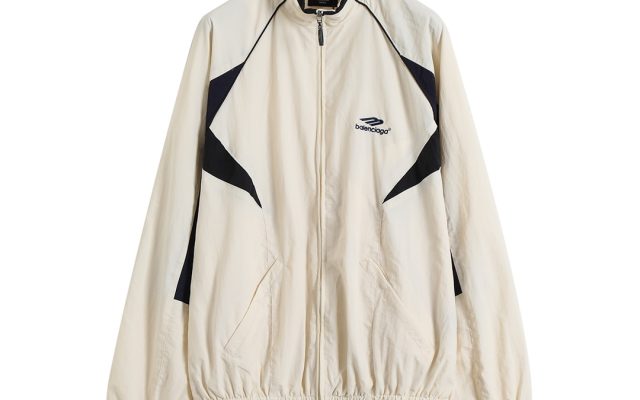 休日目線で見るブランドアイテムのジャケットの印象