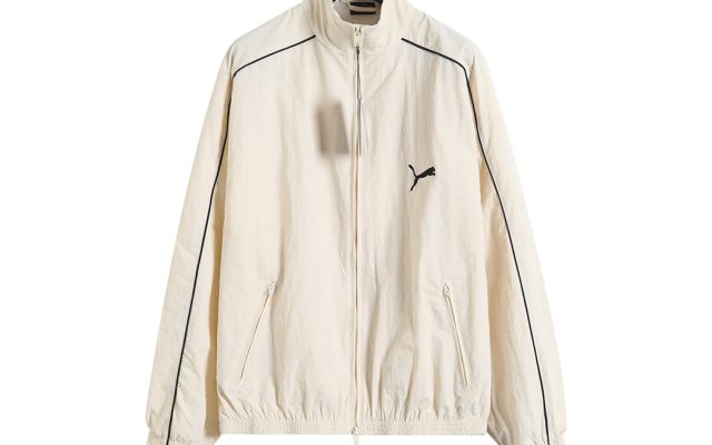 服装選びで迷ったら：シャツの価格と使い道