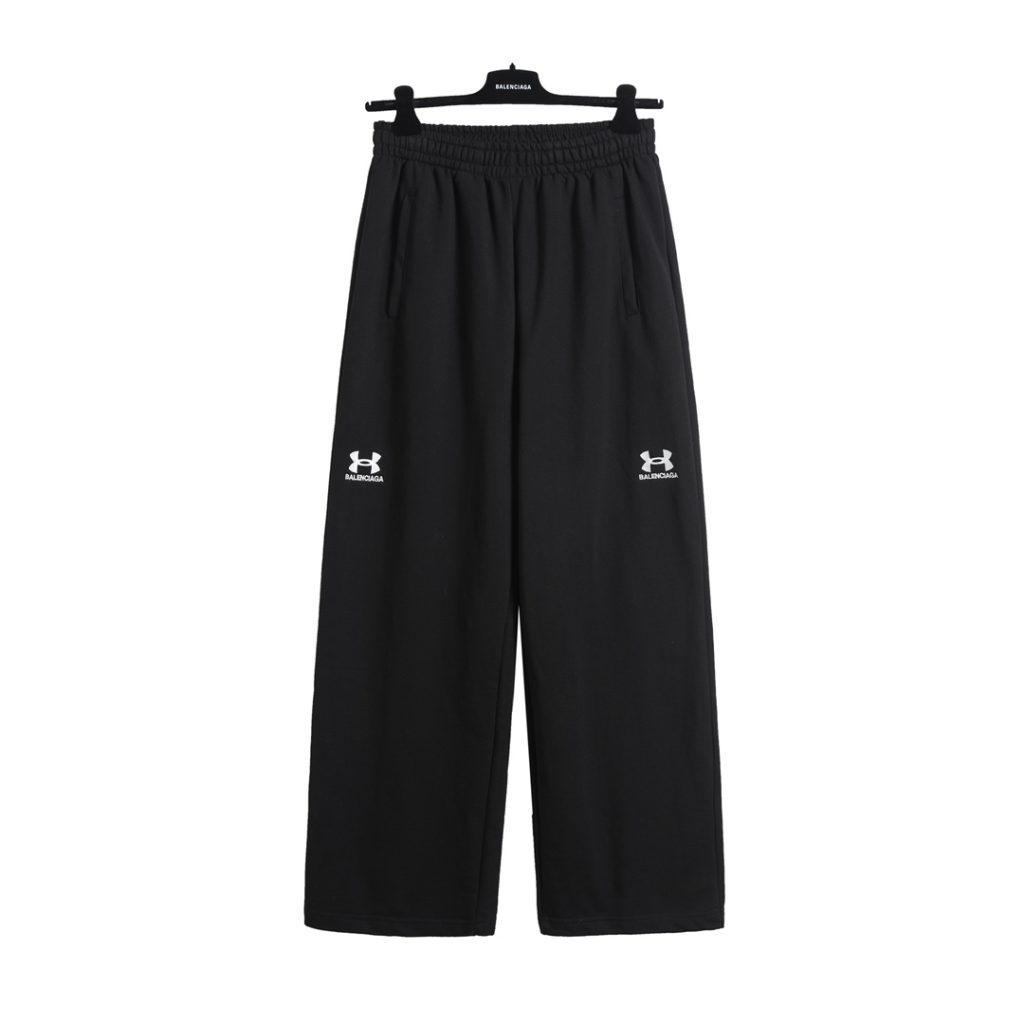 UNDER ARMOUR アンダーアーマー BLGC x UA 25SS 跨界 名刺 ブラッ…｜旅行に使いやすいファッションアイテムを写真…