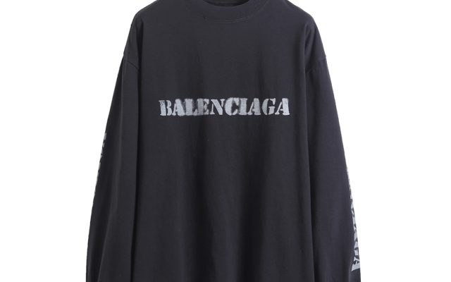 ブラック系Tシャツを服に合わせるなら見るべき3点