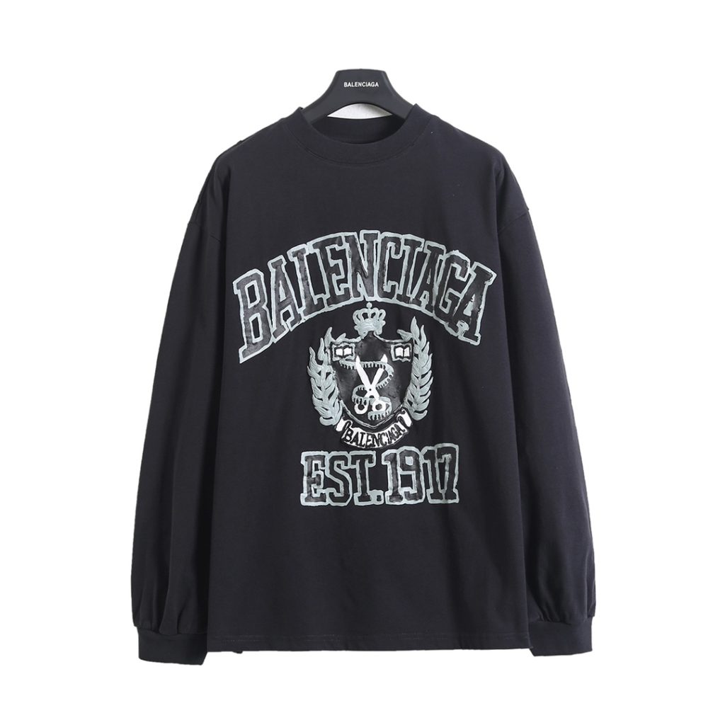 服装選びで迷ったら：Tシャツの価格と使い道