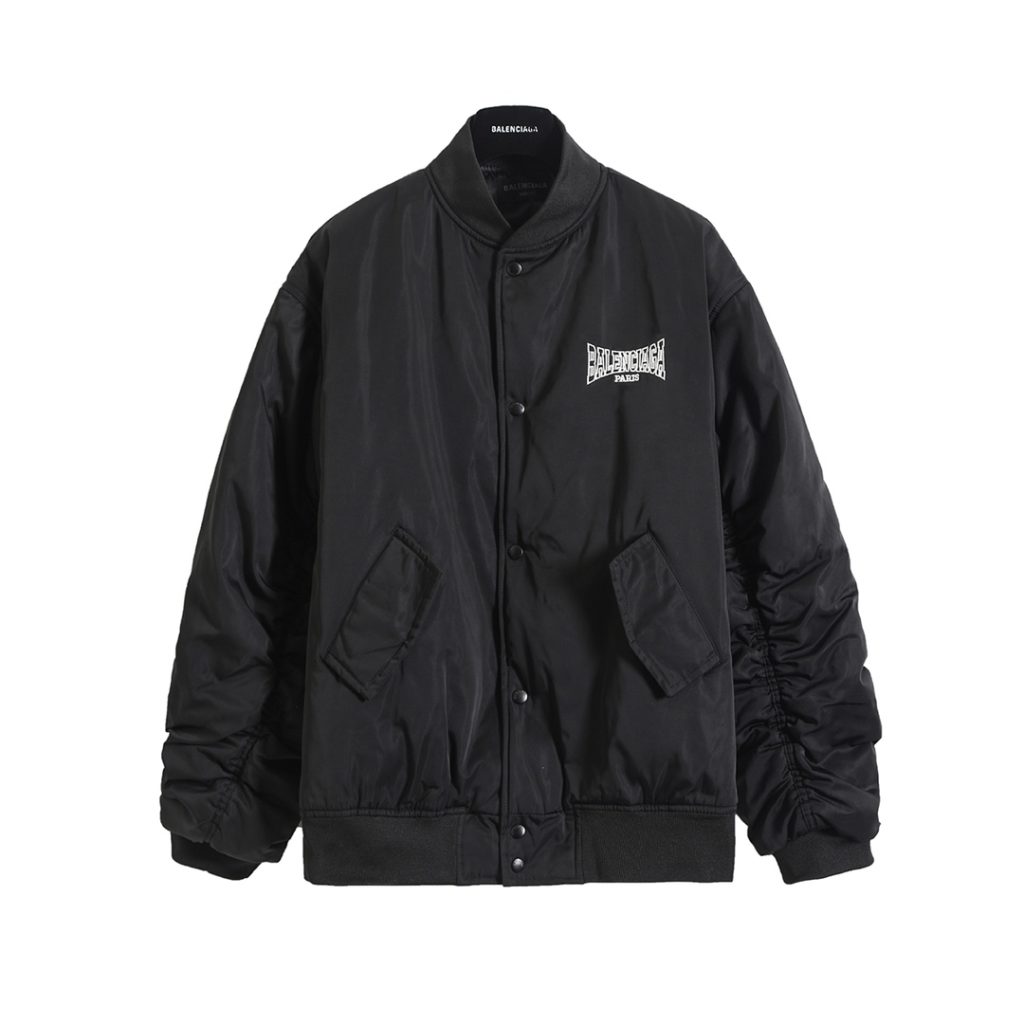 BALENCIAGA バレンシアガ フライトジャケット リブ袖 ブラック ファッション｜旅行の日に写真で選び方を確認
