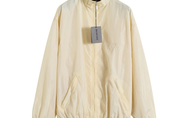 服装選びで迷ったら：セットアップの価格と使い道