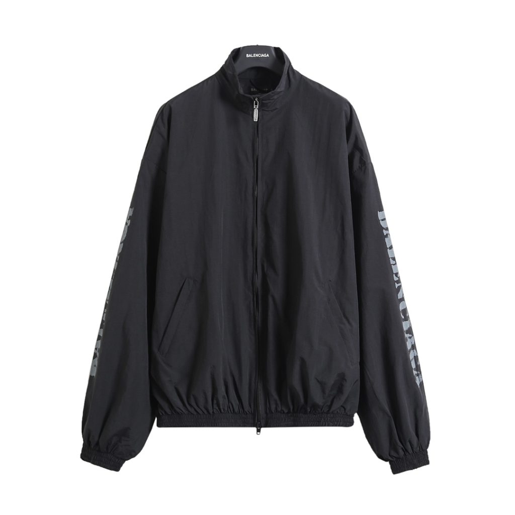 ブランドアイテムの服装を毎日に使うなら確認したいこと