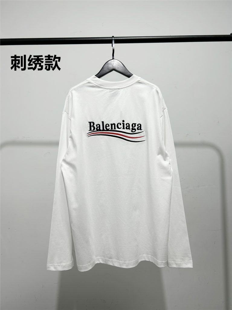 BALENCIAGA バレンシアガ ロングTシャツ バレンシアガ刺繍 ホワイト｜カフェに使いやすいファッションアイテムを写真で確認