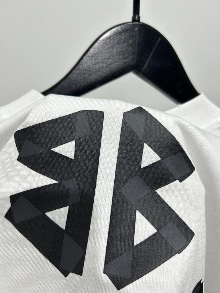 BALENCIAGA バレンシアガ ロングTシャツ ブランドロゴ ブラック ブランク ホワイト 全1色 - 画像 3