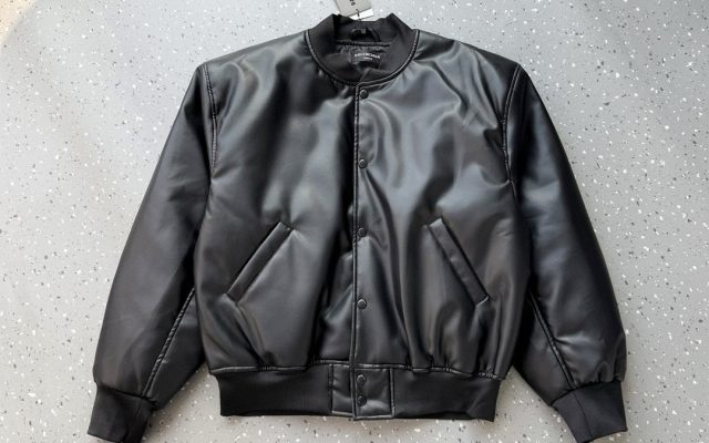 物価高でも選びやすいジャケット：ブランドアイテムを自然に取り入れる