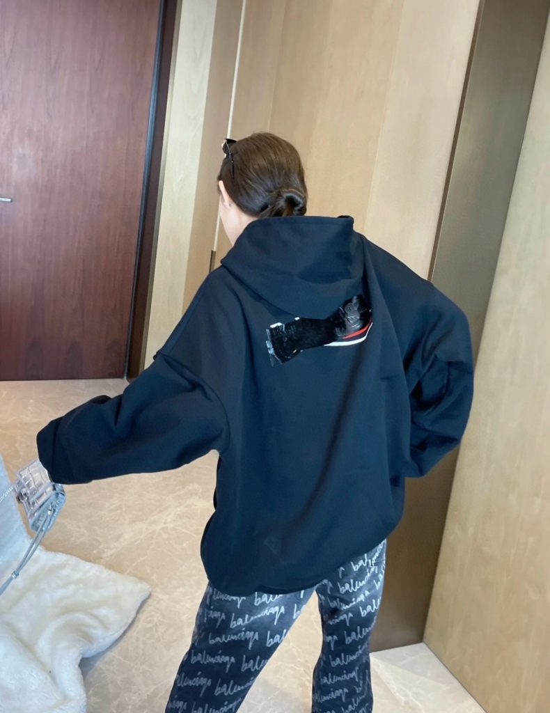 BALENCIAGA バレンシアガ ロゴパーカー ブラック - 画像 3