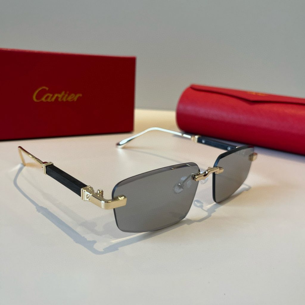 CARTIER カルティエ サングラス メタルフレーム トゥルーステート ブラック グラデー…｜休日に使いやすいファッションアイテムを写真…