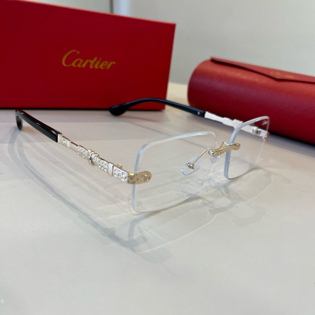 CARTIE カルティエ メガネ フレーム 無縁 金属 メンズ ブランド小物|ギフト選びで予算内で見たいポイント
