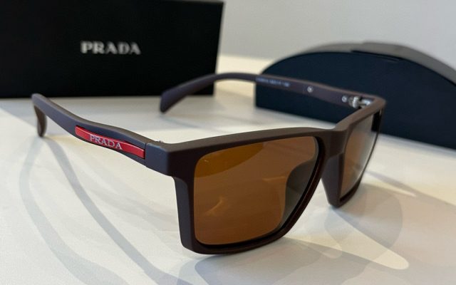 食事会で使いやすいPradaのその他を写真で確認