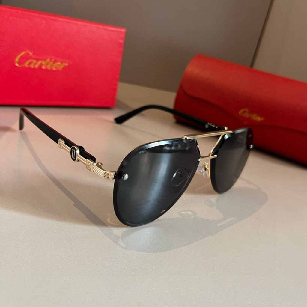 CARTIER カルティエ サングラス メタルフレーム ブラック 17502 60108-1…｜カフェに使いやすいファッションアイテムを写…