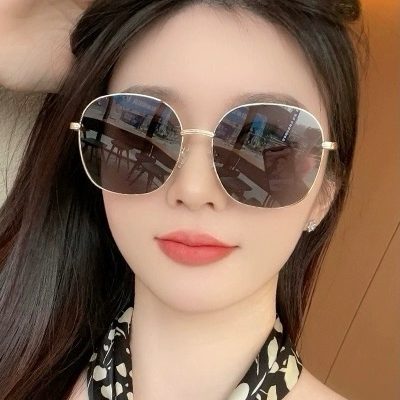 食事会で使いやすいGucciのその他を写真で確認