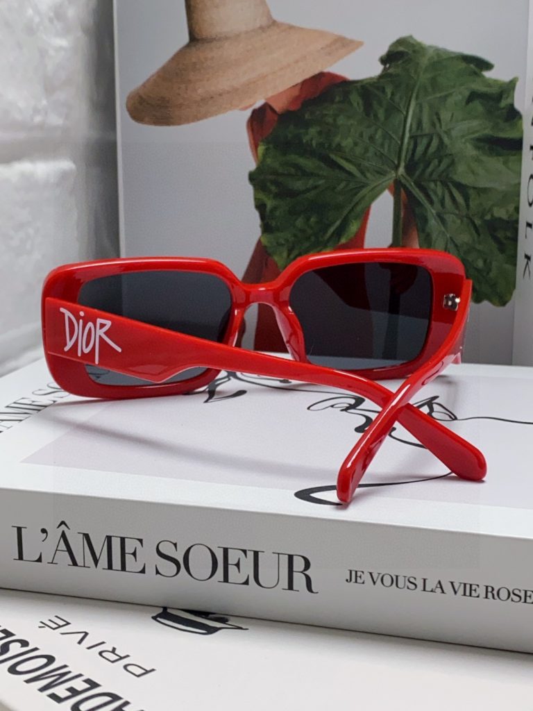 Dior ディオール サングラス デザインサングラス フレームにロゴ サングラス 防曇 レディース 全5色展開 - 画像 4