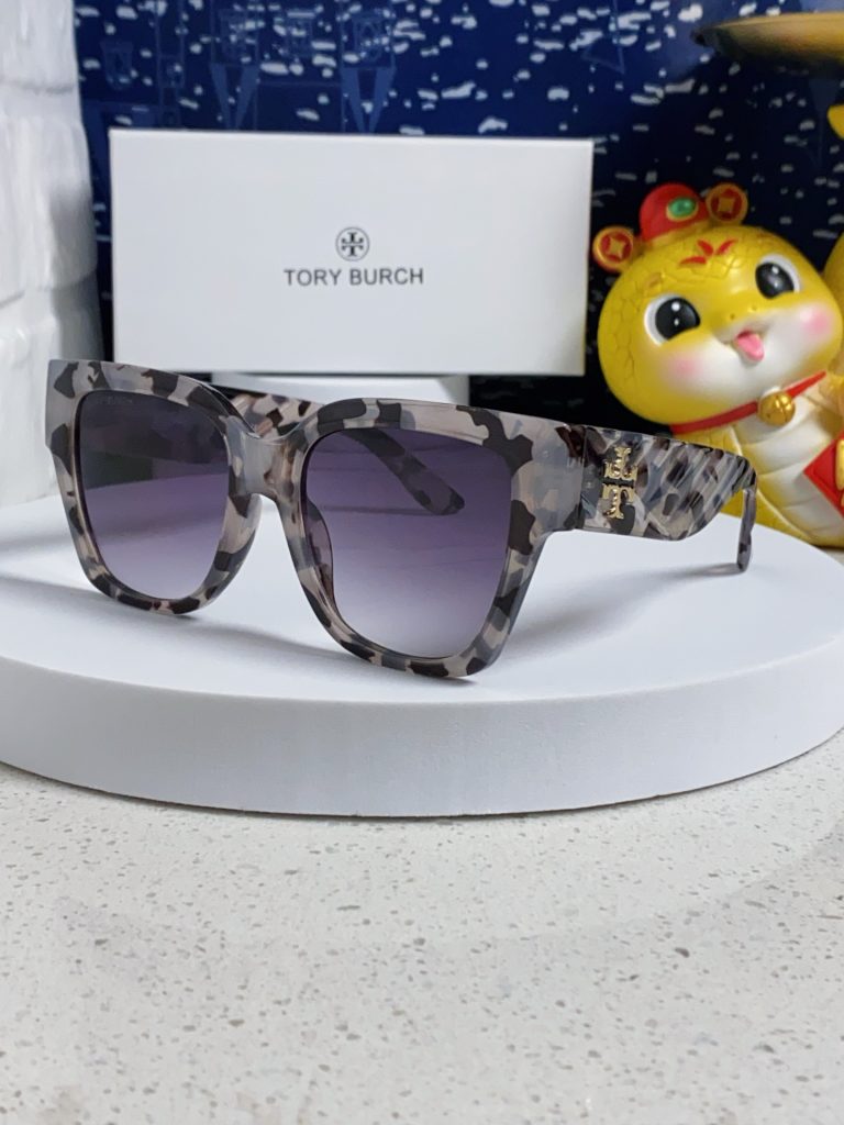 TORY BURCH トーリーバーチ サングラス フレーム型 レディース 大顔 防紫外線 3…|仕事帰りに使いやすいファッションアイテムを…