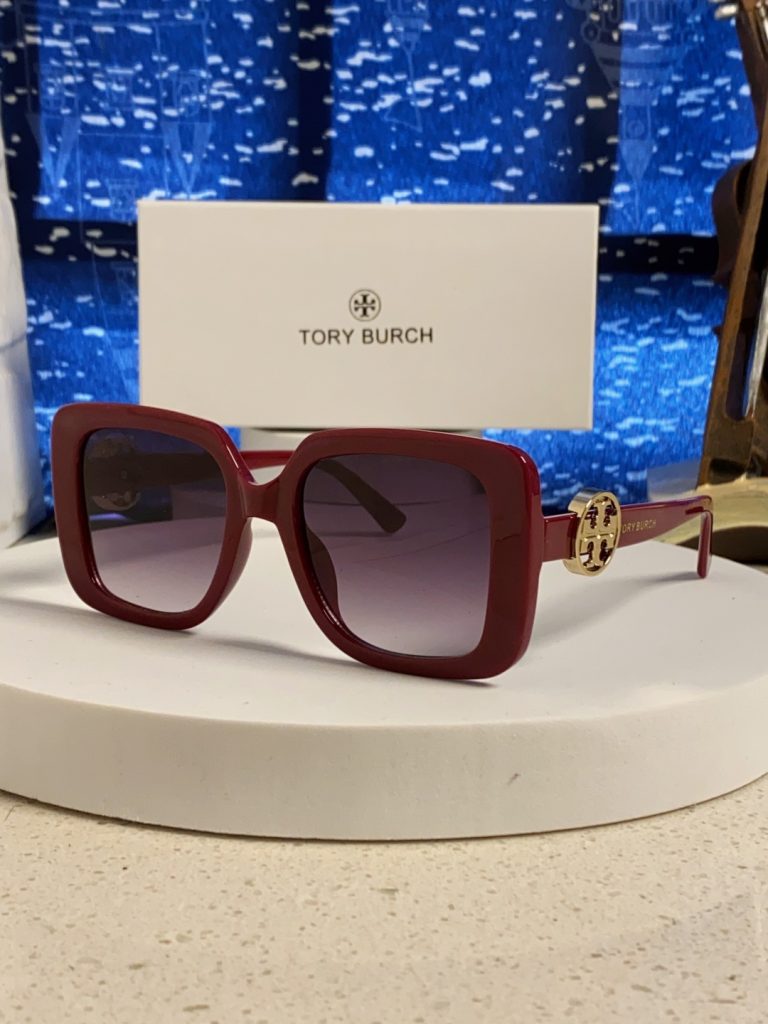 TORY BURCH トリー バーチ サングラス フラットサングラス レディース プレミアム…｜季節の変わり目で使いやすいファッションアイ…