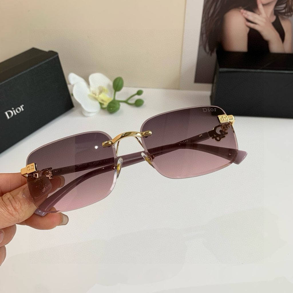 DIOR ディオール フレームレスサングラス 男女兼用 偏光 ブランド小物｜旅行の日に選ぶ前の確認ポイント