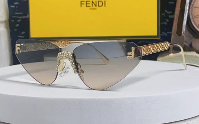 日常で使いやすいFENDIのその他を写真で確認