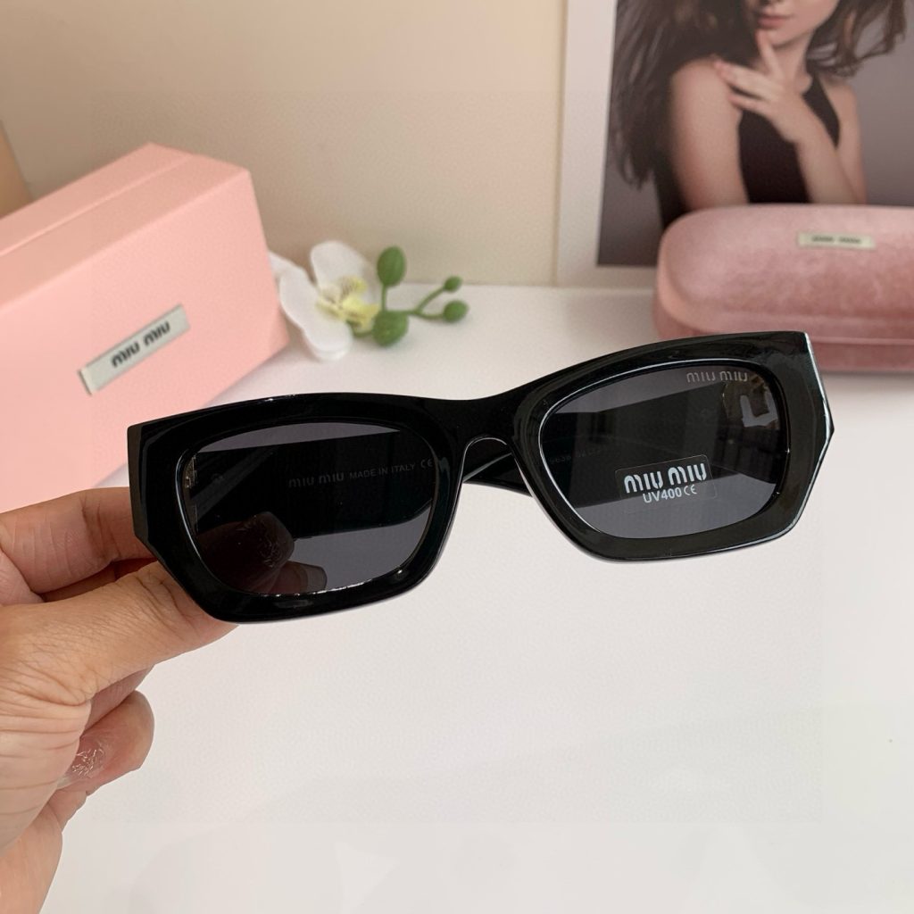 MIU UV MIU ミウミウ フレームサングラス 9638 52 23-140 UV400 通勤 メンズ…｜旅行に使いやすいファッション…