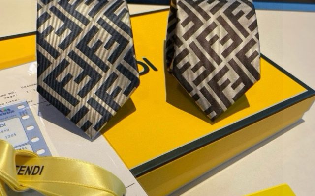 FENDIのその他は価格・収納・合わせ方でどう見るか
