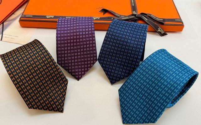 ブランドアイテムのその他を予算内で探す前に見るシルクのポイント