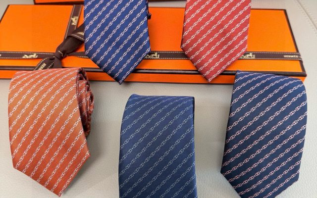 ブランドアイテムのその他を予算内で探す前に見るシルクのポイント