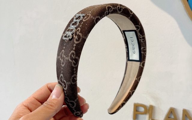 Gucciのその他は価格・収納・合わせ方でどう見るか