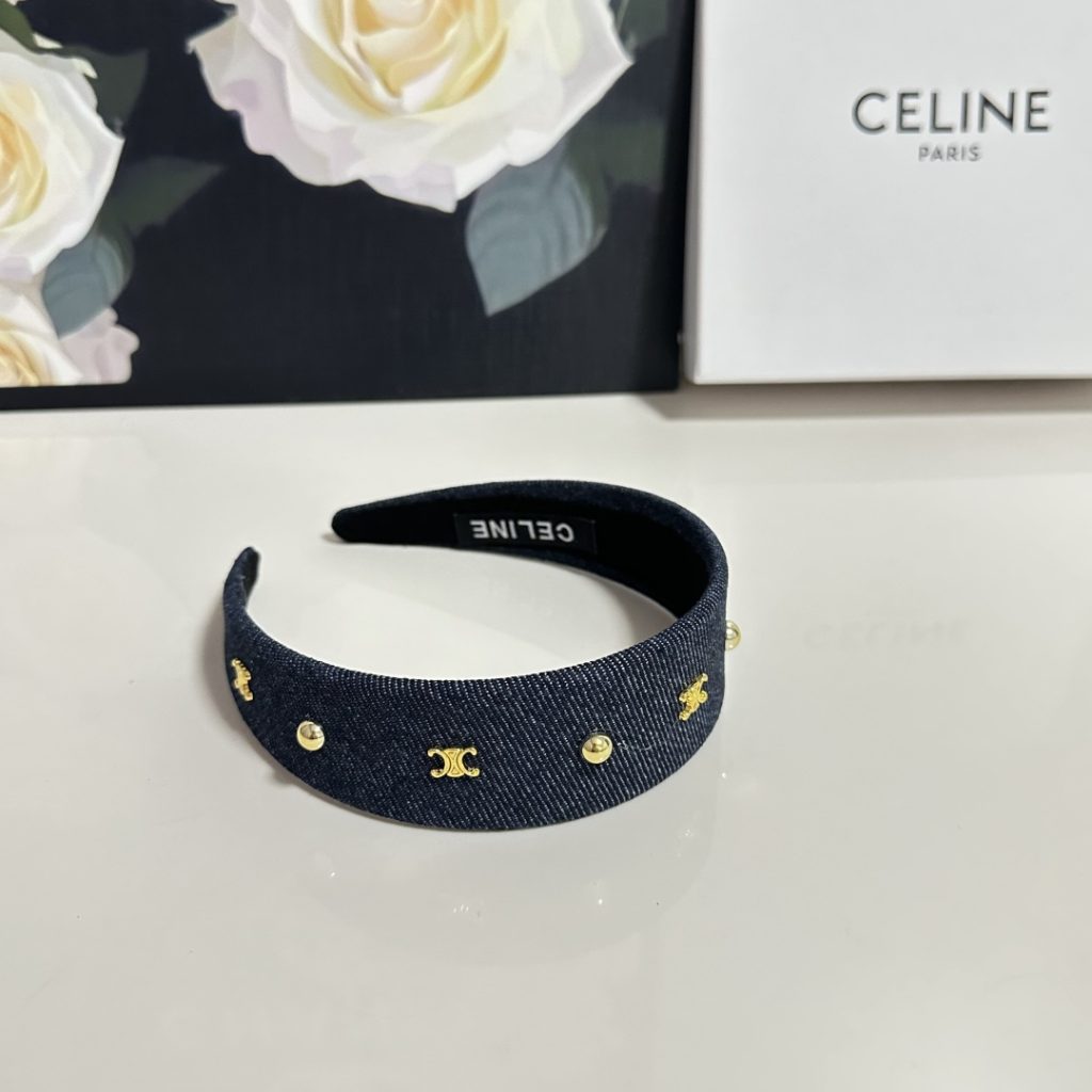 CELINE セリーヌ ヘアバンド ロゴ ブランド トゥルーロゴ ブラック ネイビー ブルー…｜毎日に使いやすい財布・小物を写真で確認