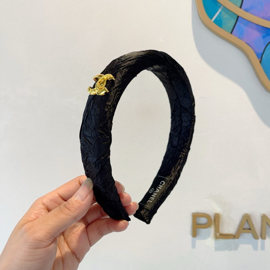 CHANEL シャネル ヘアバンド 本革 通勤 通学 ブラック 全2色 ブランド小物｜毎日に失敗しにくい選び方