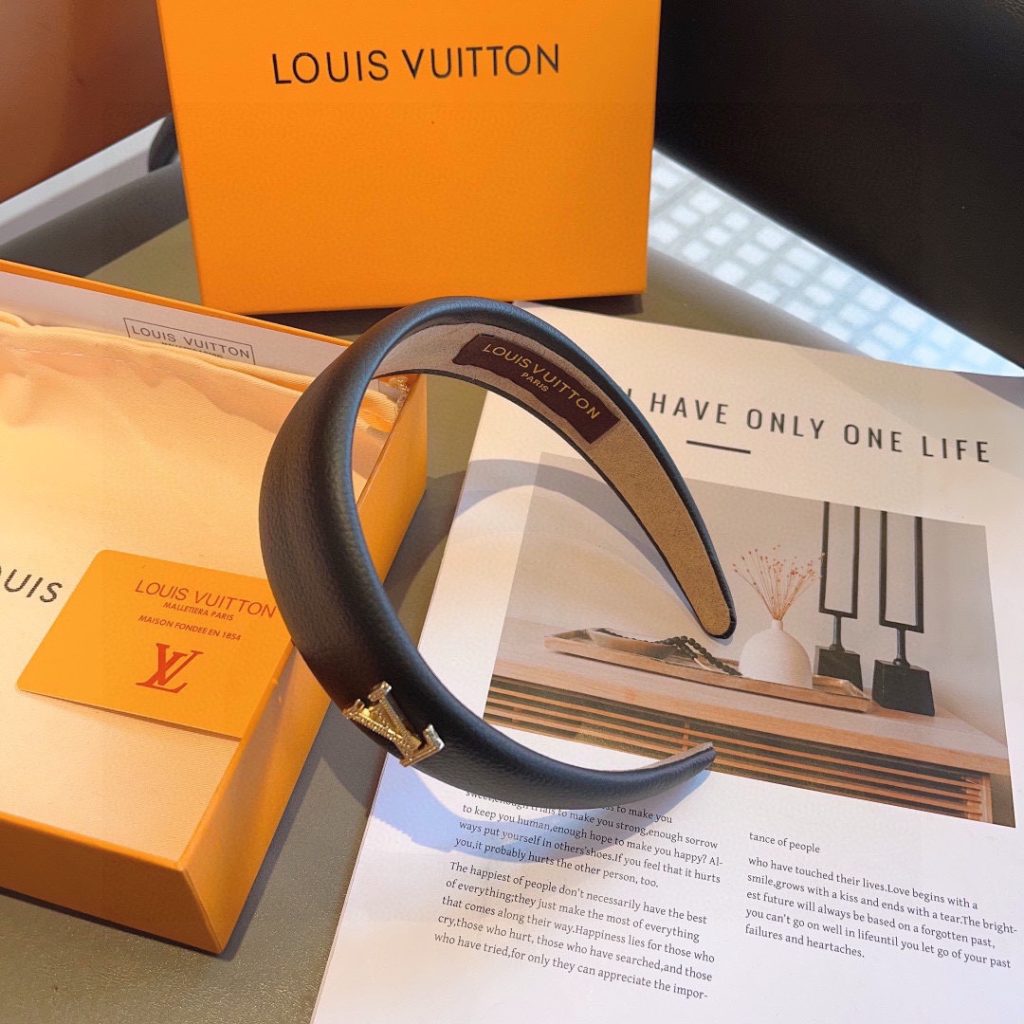 LOUIS VUITTON ルイヴィトン ヘアバンド 本革 ブラック ホワイト - 画像 5
